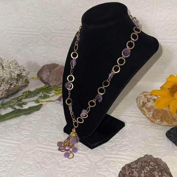Vintage Bright Gold Tone Amethyst Faceted Plastic Bead Necklace With Filigree Ta - Picture 3 of 15